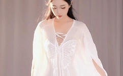 无人区乱码区1卡2卡三卡网站